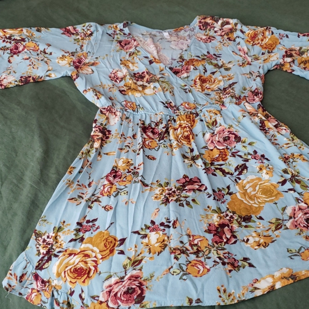 Surplice Floral Ruffle Mini Dress-Great for Spring